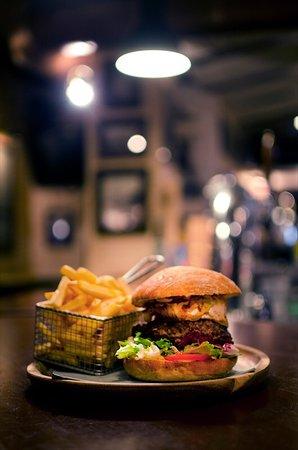 Amsterdam Burgers & Beers